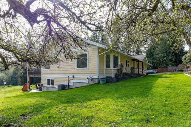 1 of 49 - 9287 Cottonwood Rd, Chemainus, BC