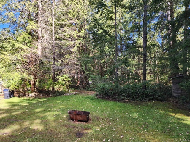 2 of 12 - 275 Malaspina Dr, Gabriola Island, BC