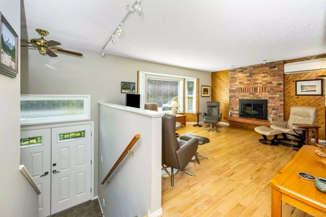 3 of 34 - 1719 Ordano Rd, Cowichan Bay, BC