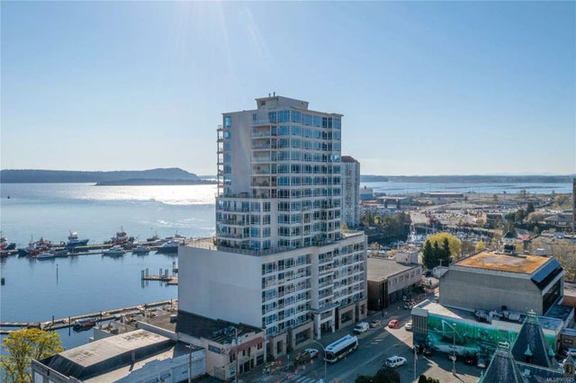 1 of 45 - 38 Front St Cy03, Nanaimo, BC