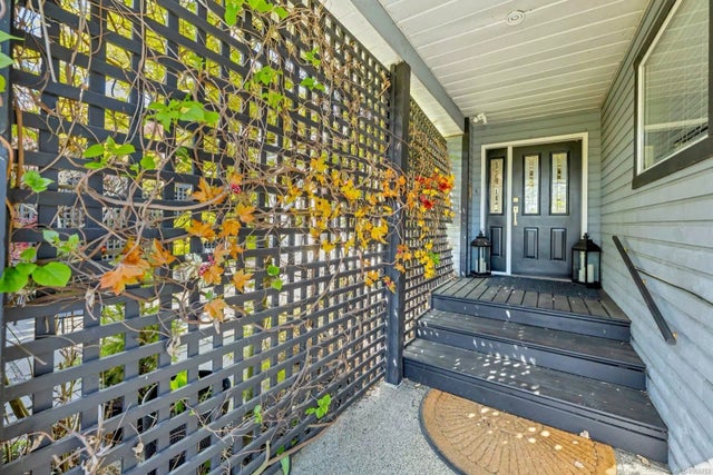 2 of 55 - 8076 Spinnaker Dr, Crofton, BC