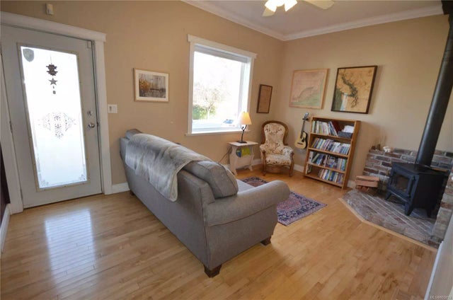 3 of 26 - 9 Machleary St, Nanaimo, BC