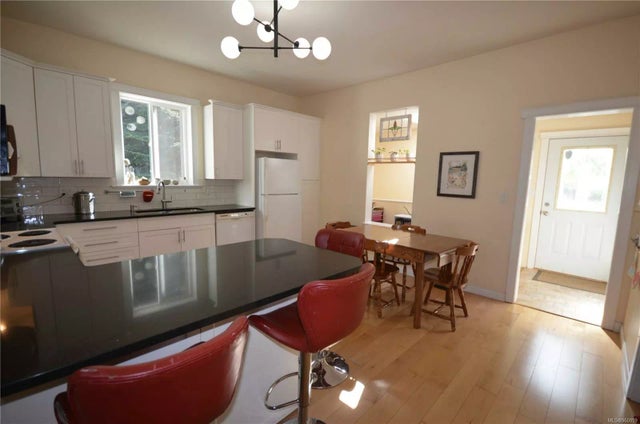 5 of 26 - 9 Machleary St, Nanaimo, BC