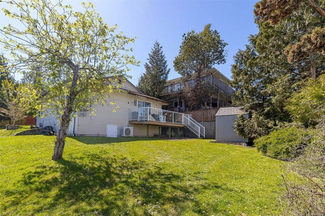 3 of 46 - 1669 Robert St, Crofton, BC