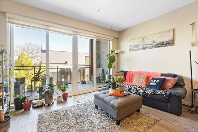 3 of 33 - 91 Chapel St 306, Nanaimo, BC