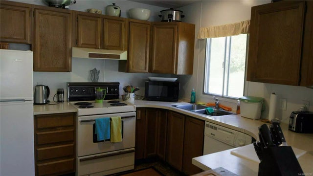 5 of 26 - 237 Bamfield Boardwalk Ave, Bamfield, BC