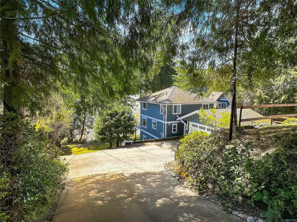 9792 Miracle Way, Youbou