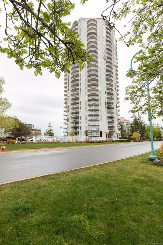 2 of 38 - 154 Promenade Dr 304, Nanaimo, BC