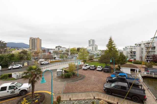 4 of 38 - 154 Promenade Dr 304, Nanaimo, BC