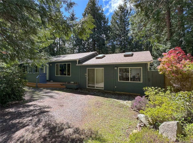 1 of 28 - 1189 North Rd, Gabriola Island, BC