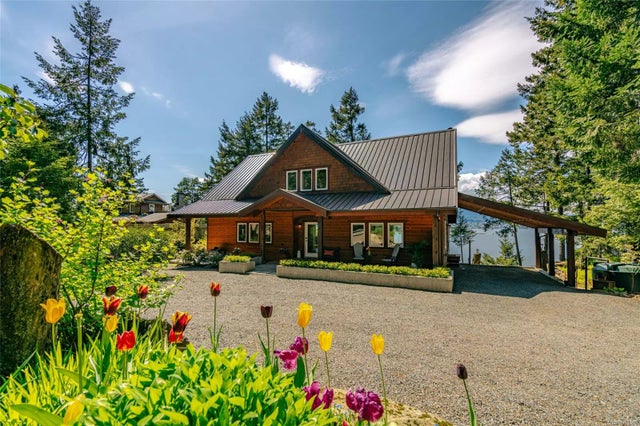 1 of 76 - 967 Canso Rd, Gabriola Island, BC