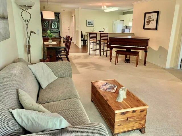 4 of 35 - 3000 Oak St 203b, Chemainus, BC