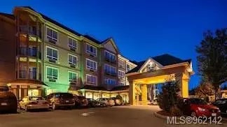 1 of 15 - 9573 Chemainus Rd 201, Chemainus, BC