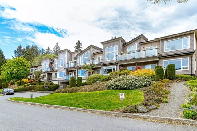 1 of 36 - 1670 Botwood Lane 207, Cowichan Bay, BC