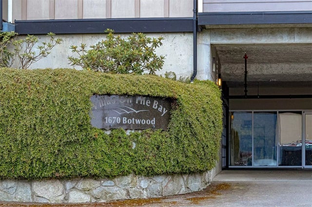 3 of 36 - 1670 Botwood Lane 207, Cowichan Bay, BC