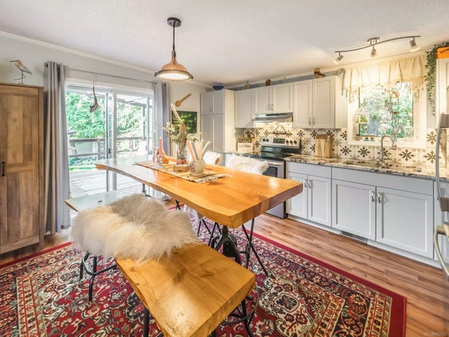 4 of 29 - 3100 Rinvold Rd 1, Hilliers, BC