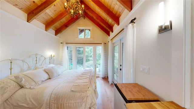 4 of 21 - 661 Berry Point Rd, Gabriola Island, BC