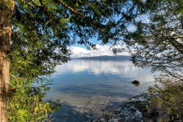 5 of 89 - 8043 Vye Rd, Crofton, BC