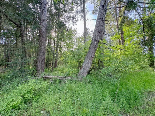 4 of 15 - Lt 64 Tashtego Cres, Gabriola Island, BC