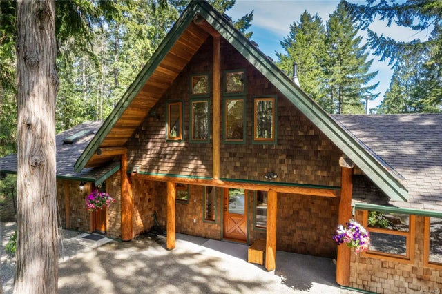 1 of 72 - 2100 Parkway Pl, Errington, BC