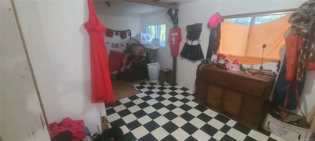 5 of 31 - 735 Burnside Dr, Gabriola Island, BC