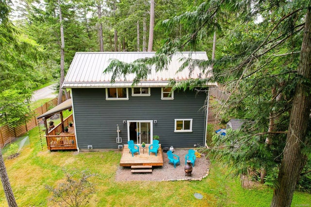 4 of 32 - 393 Dunshire Dr, Gabriola Island, BC