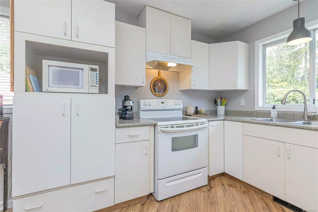 3 of 43 - 1049 Fair Rd, Errington, BC