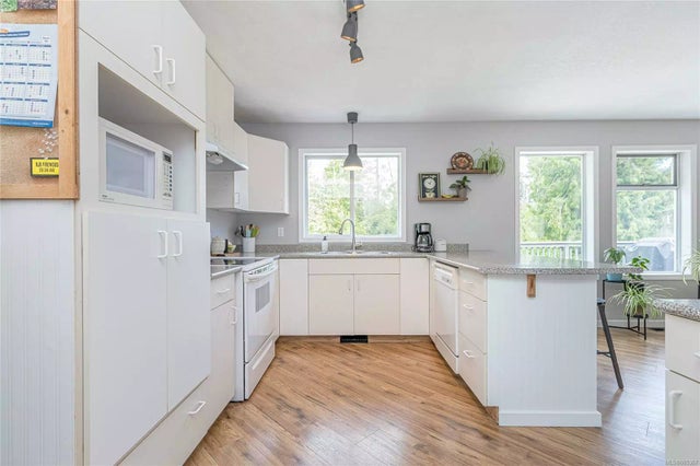 4 of 43 - 1049 Fair Rd, Errington, BC