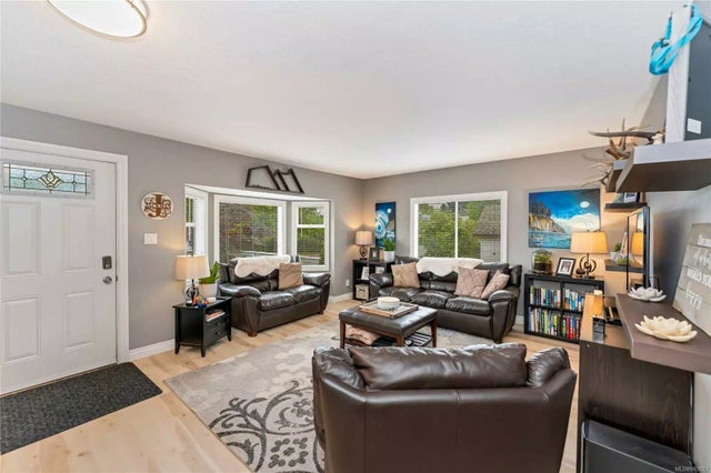 4 of 32 - 3000 Pine St, Chemainus, BC