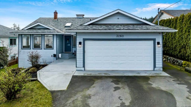 3 of 30 - 3260 Cook St, Chemainus, BC