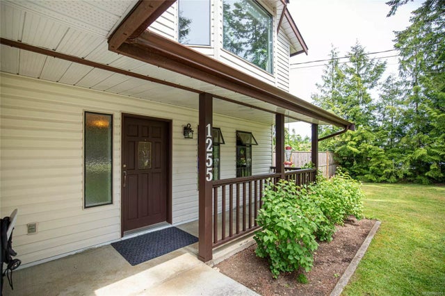2 of 49 - 1255 Bunker Pl, Parksville, BC