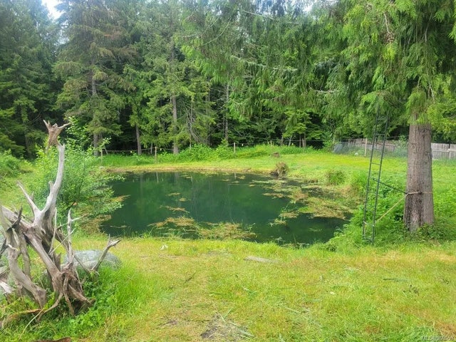 1 of 4 - 1078 Clarke Rd, Hilliers, BC