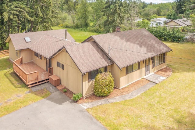 1 of 50 - 1603 Matterson Rd, Errington, BC