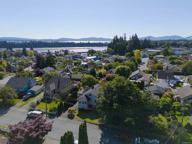 5 of 53 - 9847 Fir St, Chemainus, BC