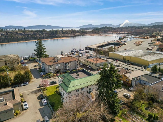 4 of 32 - 9876 Esplanade St 203, Chemainus, BC