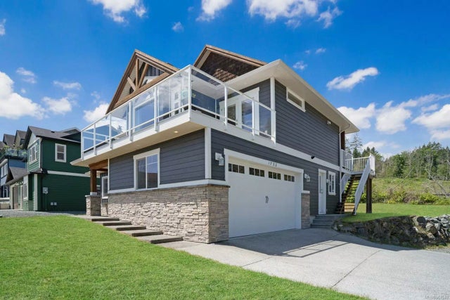 1 of 39 - 1732 Chaplin St, Crofton, BC