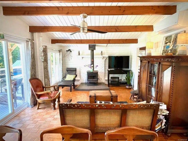 4 of 16 - 1195 Mcgillvary Ave, Gabriola Island, BC