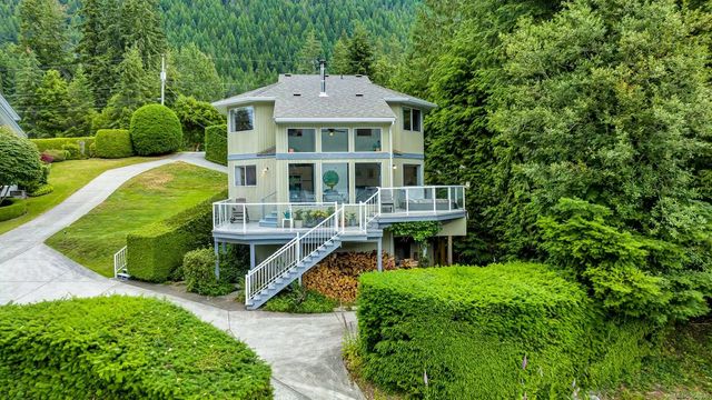 2 of 34 - 9804 Miracle Way, Youbou, BC