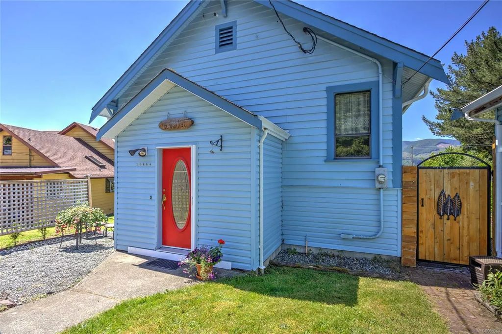 10684 Alder Cres, Youbou