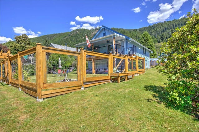 2 of 78 - 10684 Alder Cres, Youbou, BC