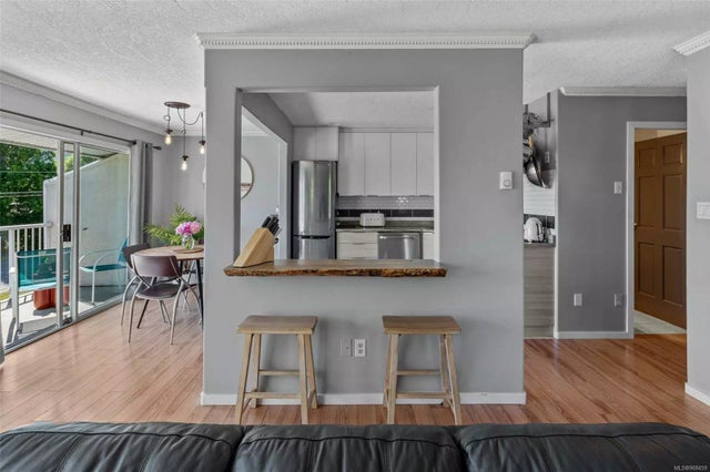 5 of 42 - 8110 Bertha St, Crofton, BC