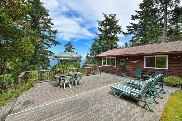 2 of 76 - 646 Edith Point Rd, Mayne Island, BC