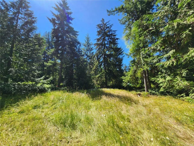 3 of 15 - Lot 8 Rosislos Blvd, Gabriola Island, BC