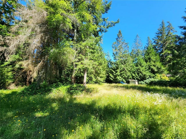 5 of 15 - Lot 8 Rosislos Blvd, Gabriola Island, BC