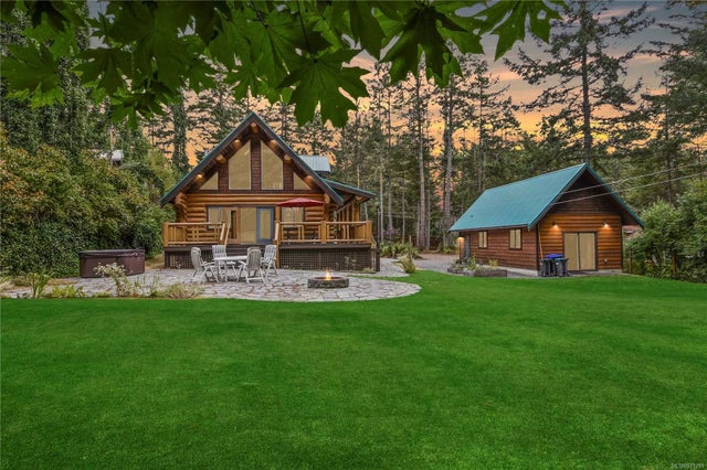 2 of 50 - 3079 Commodore Way, Gabriola Island, BC