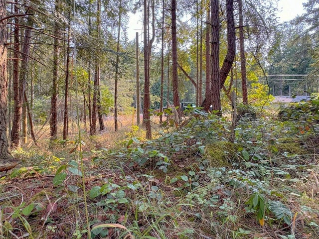 4 of 7 - Lt 23 Commodore Way, Gabriola Island, BC