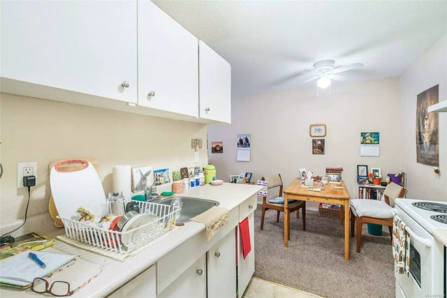 2 of 29 - 3040 Pine St 411, Chemainus, BC