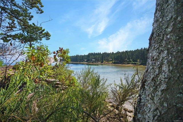 5 of 42 - 10 Decourcy Dr, Gabriola Island, BC