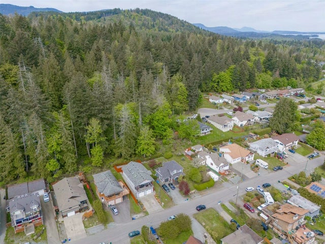 5 of 64 - 7990 Edmund St, Crofton, BC