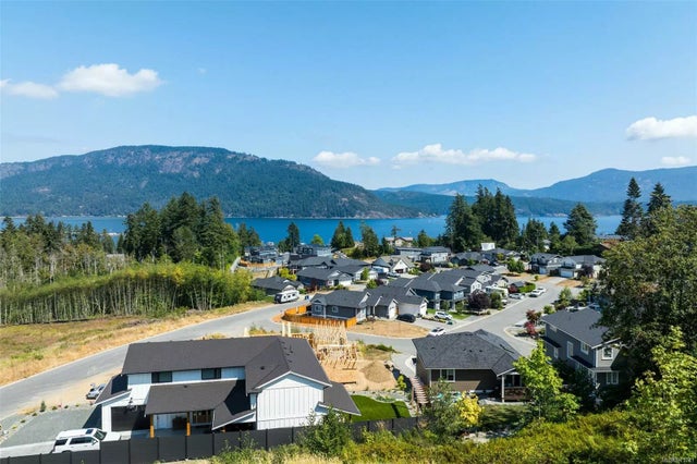 4 of 9 - Lot 5 Vee Rd, Cowichan Bay, BC